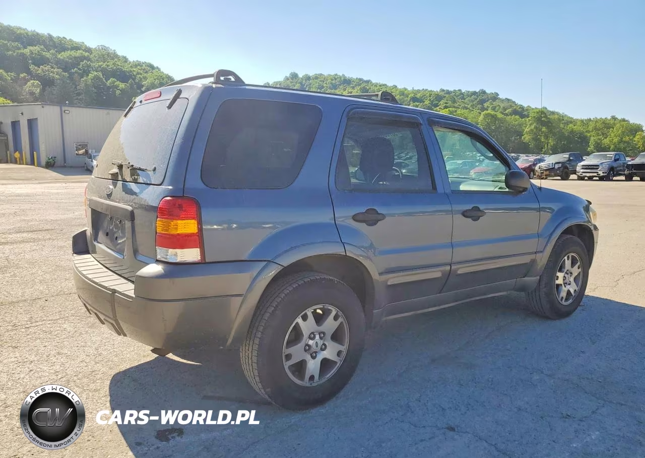 2005 Ford Escape Xlt VIN:1FMYU93115KA76060 - 3