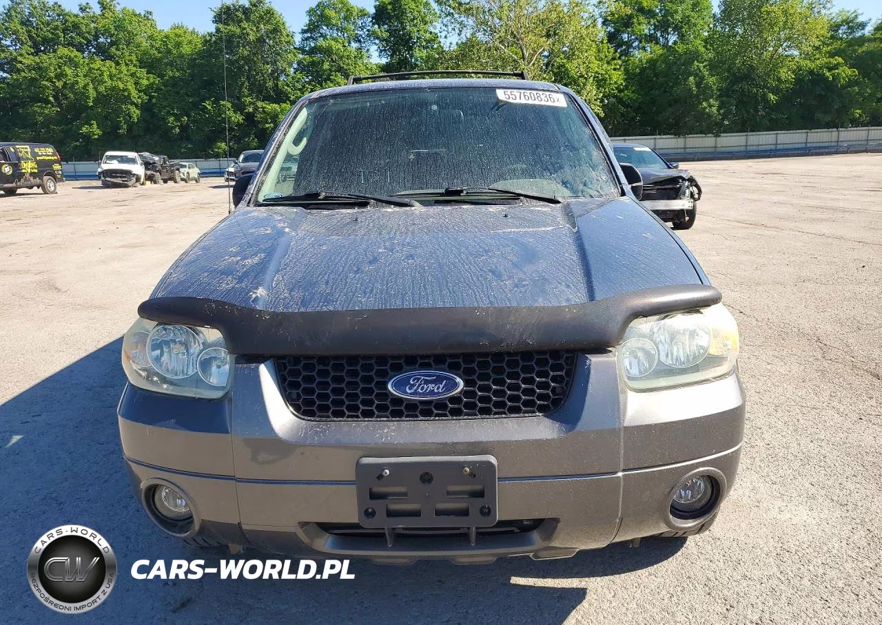 2005 Ford Escape Xlt VIN:1FMYU93115KA76060 - 5
