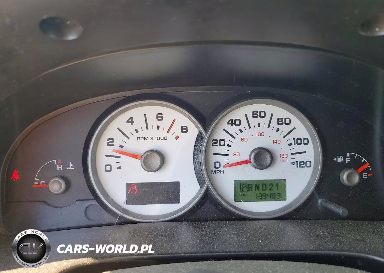 2005 Ford Escape Xlt VIN:1FMYU93115KA76060 - 9