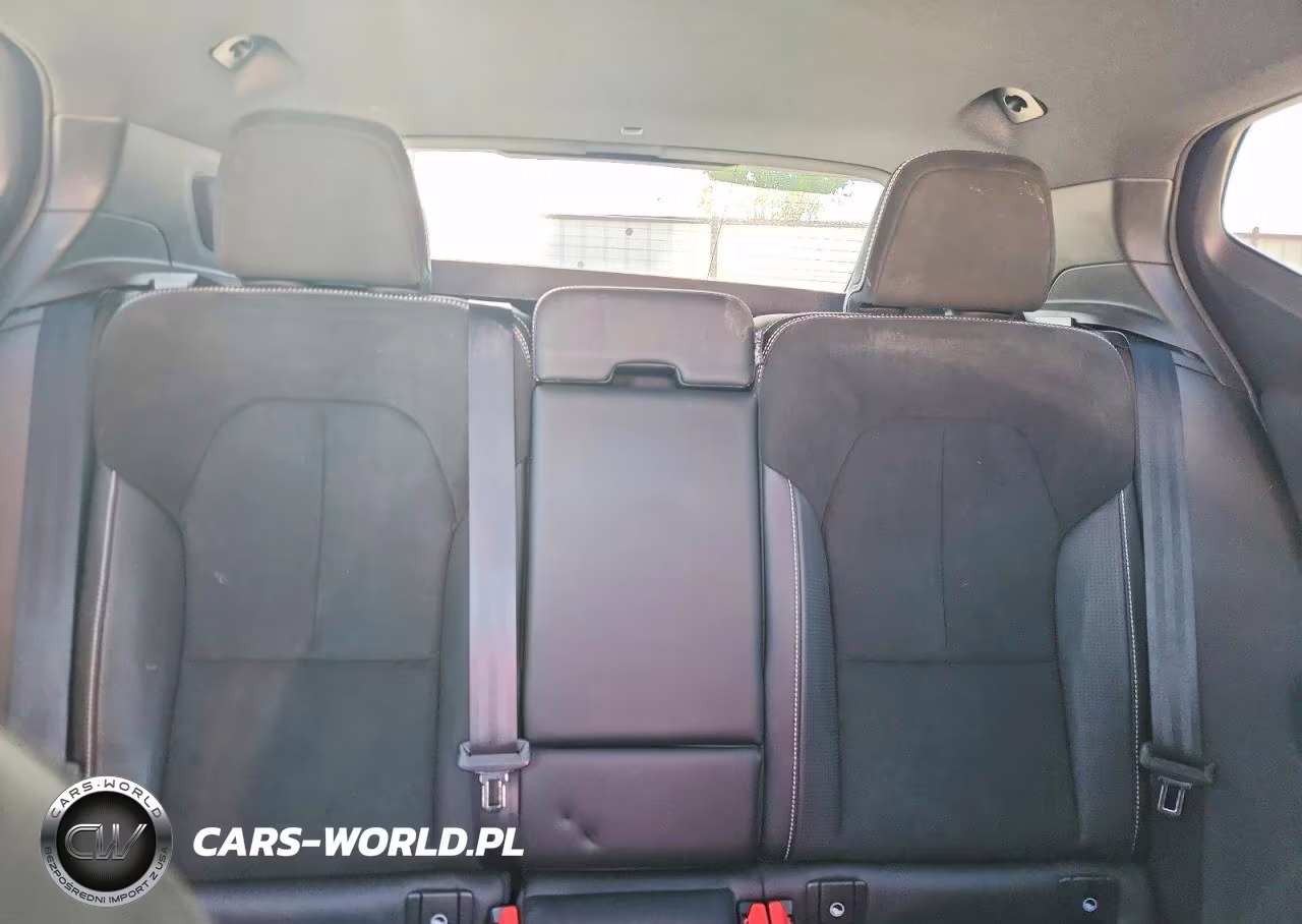 2019 Volvo Xc40 T5 R-Design VIN:YV4162UM2K2048633 - 10