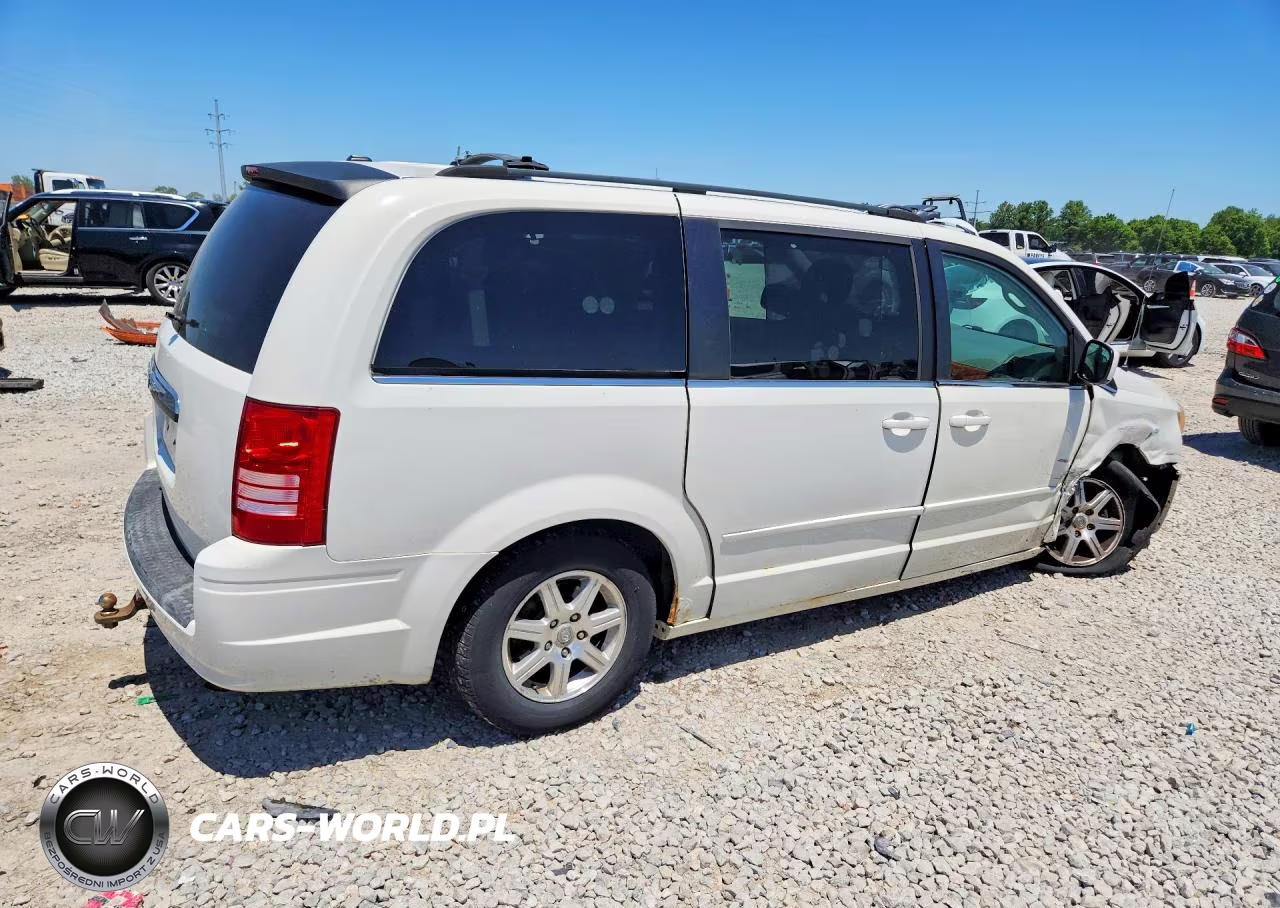 2008 Chrysler Town & Country Touring VIN:2A8HR54P48R757362 - 3