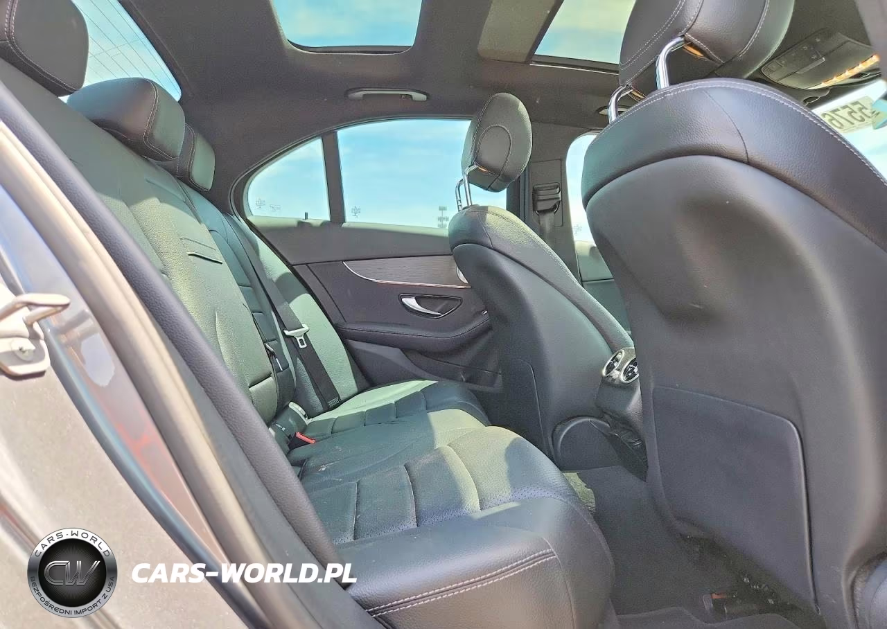 2021 Mercedes-Benz C 300 4Matic VIN:W1KWF8EB7MR649187 - 10