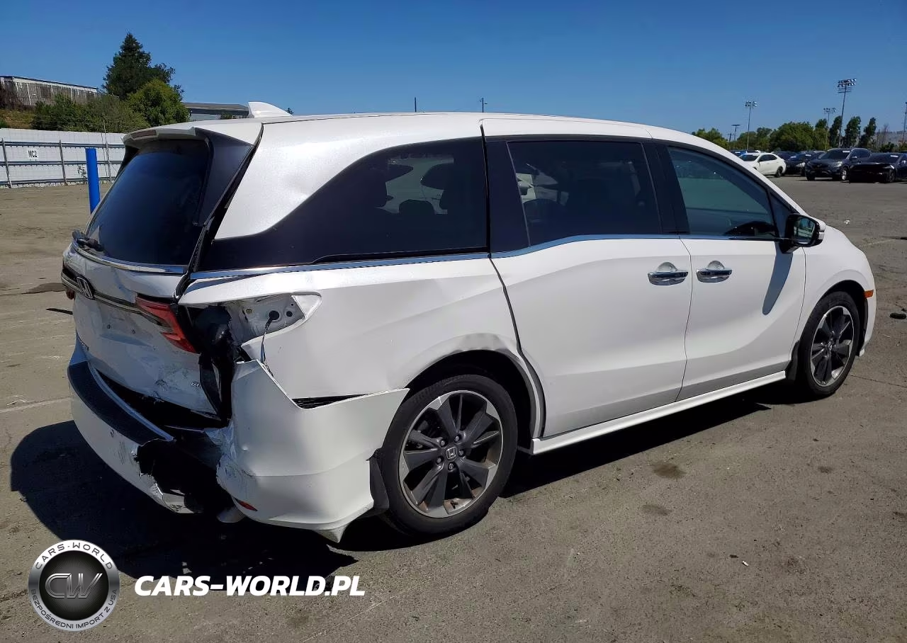 2024 Honda Odyssey Elite VIN:5FNRL6H92RB014999 - 3