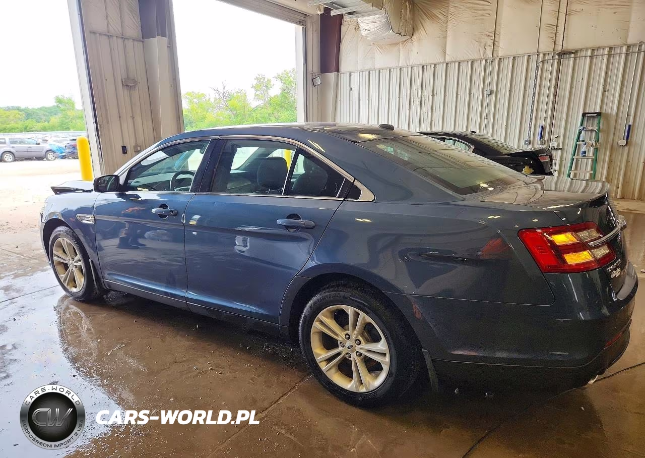 2018 Ford Taurus Sel VIN:1FAHP2E85JG124949 - 2