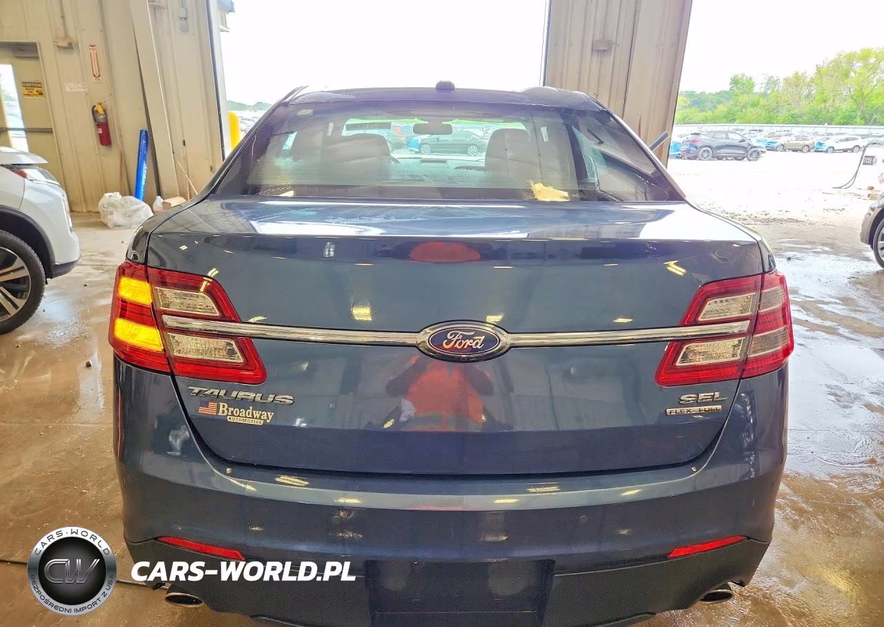2018 Ford Taurus Sel VIN:1FAHP2E85JG124949 - 6