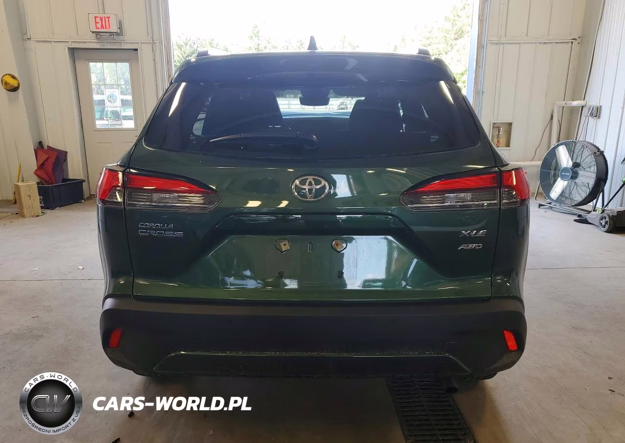 2025 Toyota Corolla Cross Xle VIN:7MUDAABG0SV122300 - 6