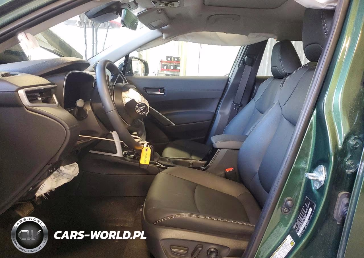 2025 Toyota Corolla Cross Xle VIN:7MUDAABG0SV122300 - 7