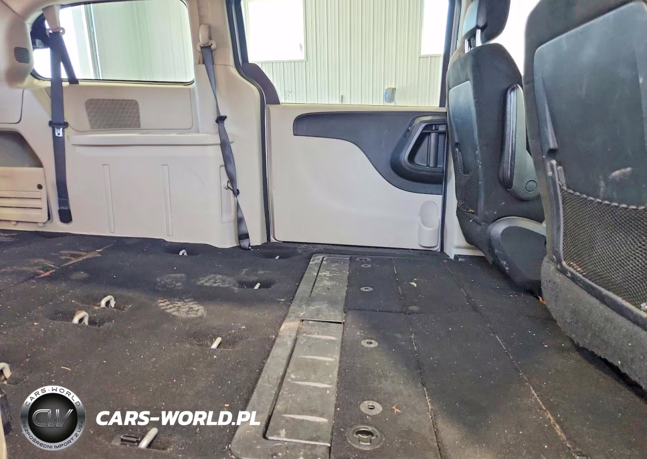 2015 Dodge Grand Caravan Se VIN:2C4RDGBG6FR549991 - 11