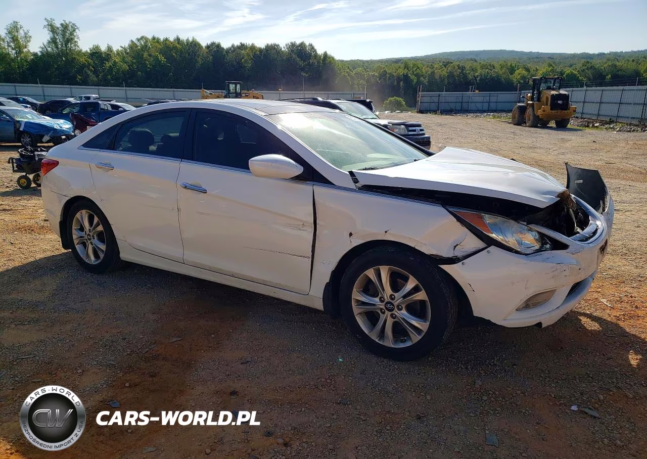 2012 Hyundai Sonata VIN:5NPEC4AC2CH437714 - 4