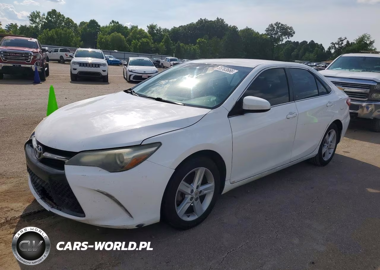 2015 Toyota Camry Se – zdjęcie 1 z 12