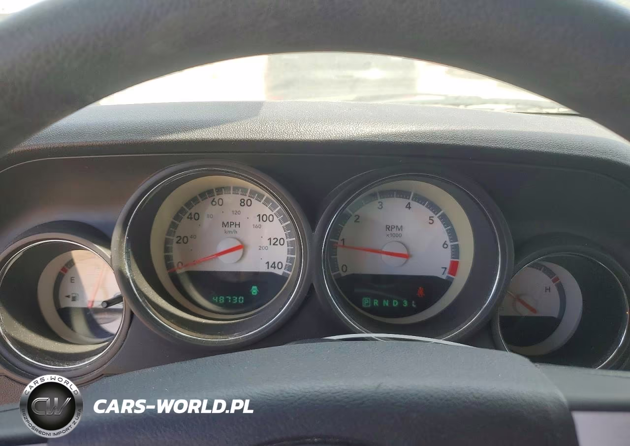 2009 Dodge Challenger Se VIN:2B3LJ44V19H535694 - 9