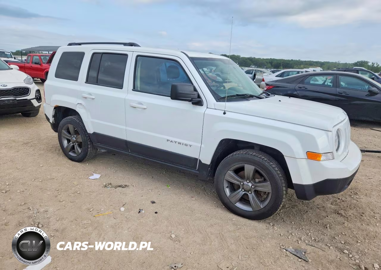 2015 Jeep Patriot Latitude VIN:1C4NJRFB9FD316398 - 4