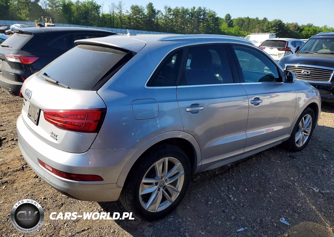 2016 Audi Q3 Premium Plus VIN:WA1EFCFS5GR015494 - 3