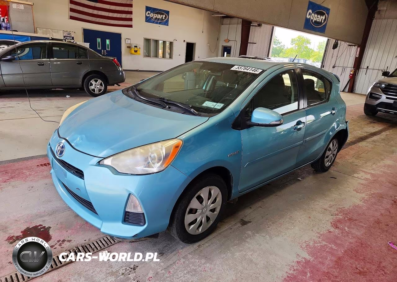 2012 Toyota Prius C Two