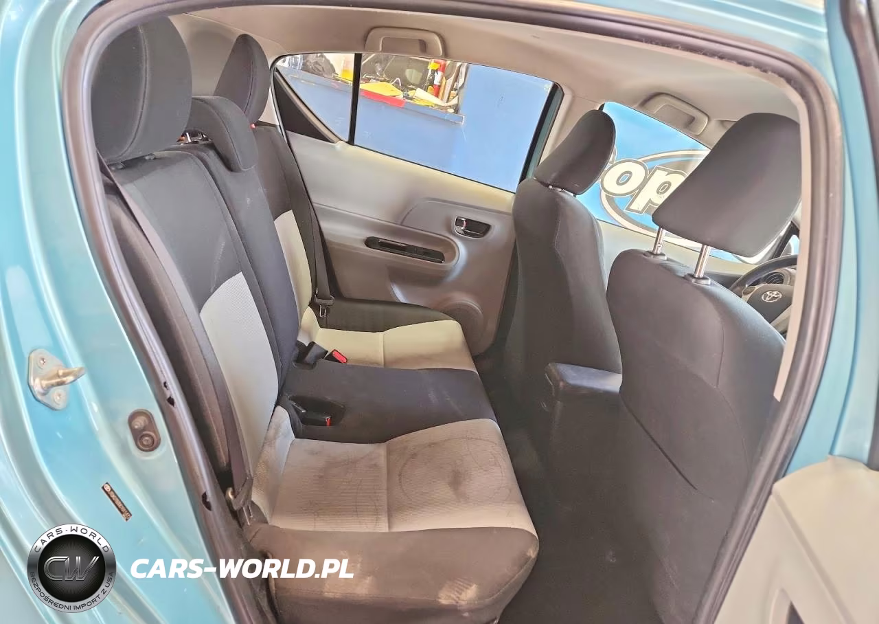 2012 Toyota Prius C Two VIN:JTDKDTB30C1011472 - 10