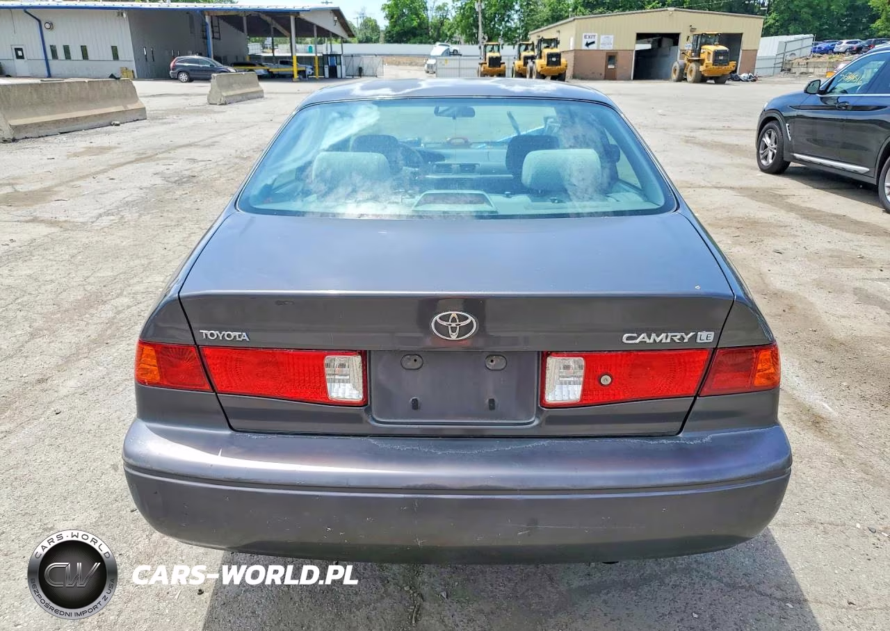 2000 Toyota Camry Le VIN:JT2BG22K7Y0442762 - 6
