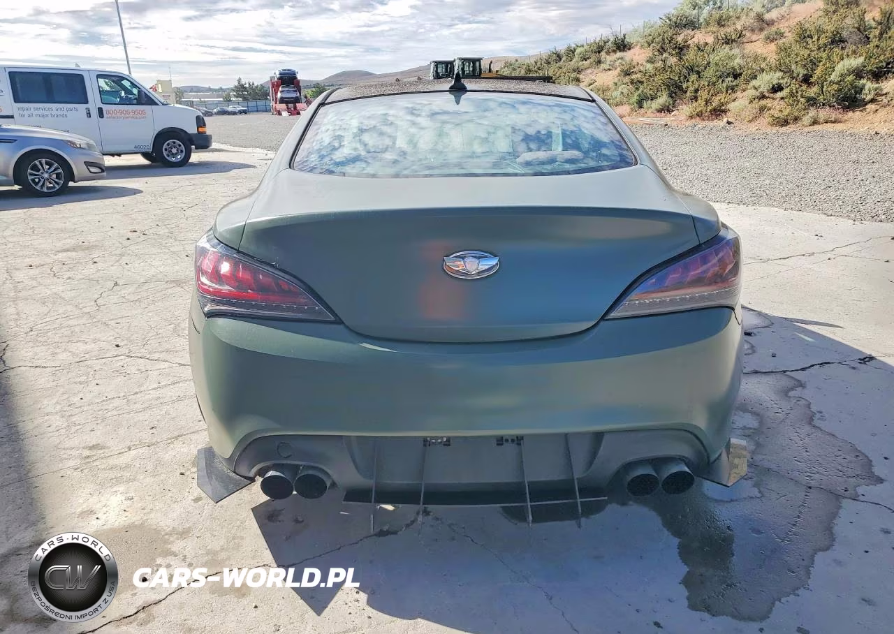 2010 Hyundai Genesis Coupe 2.0T VIN:KMHHT6KDXAU030500 - 6