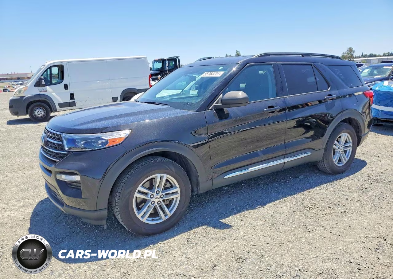 FORD EXPLORER X – zdjęcie 1 z 13