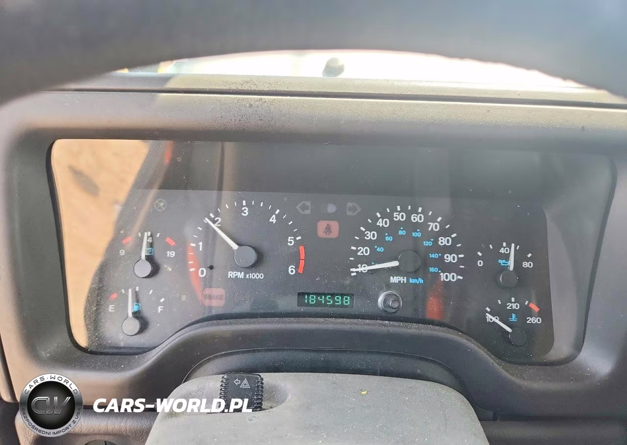 2000 Jeep Wrangler - Tj Sport VIN:1J4FA49S7YP782183 - 9