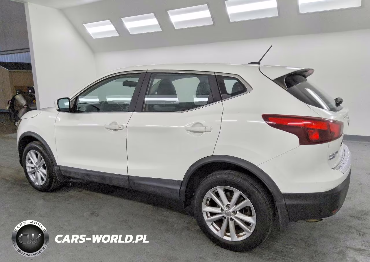2017 Nissan Rogue Sport S VIN:JN1BJ1CP0HW021804 - 2