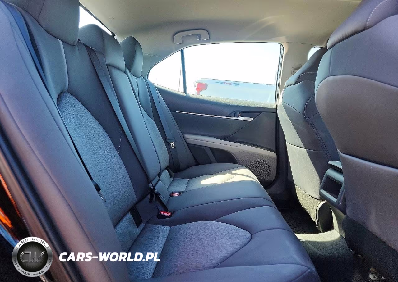 2023 Toyota Camry Le VIN:4T1C31AK5PU620206 - 10