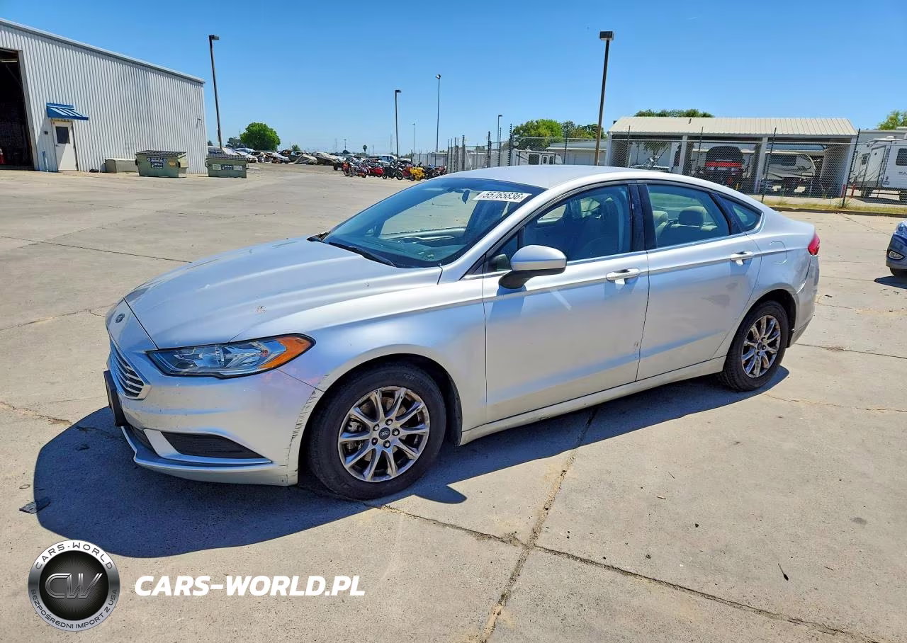 2018 Ford Fusion S – zdjęcie 1 z 12