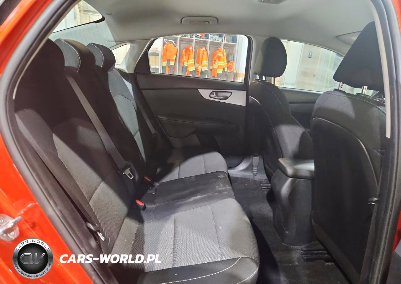 2022 Kia Forte Lxs VIN:3KPF24AD6NE495784 - 10