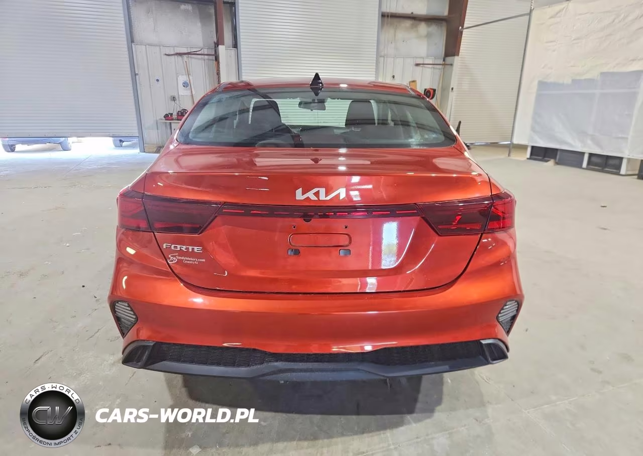 2022 Kia Forte Lxs VIN:3KPF24AD6NE495784 - 6