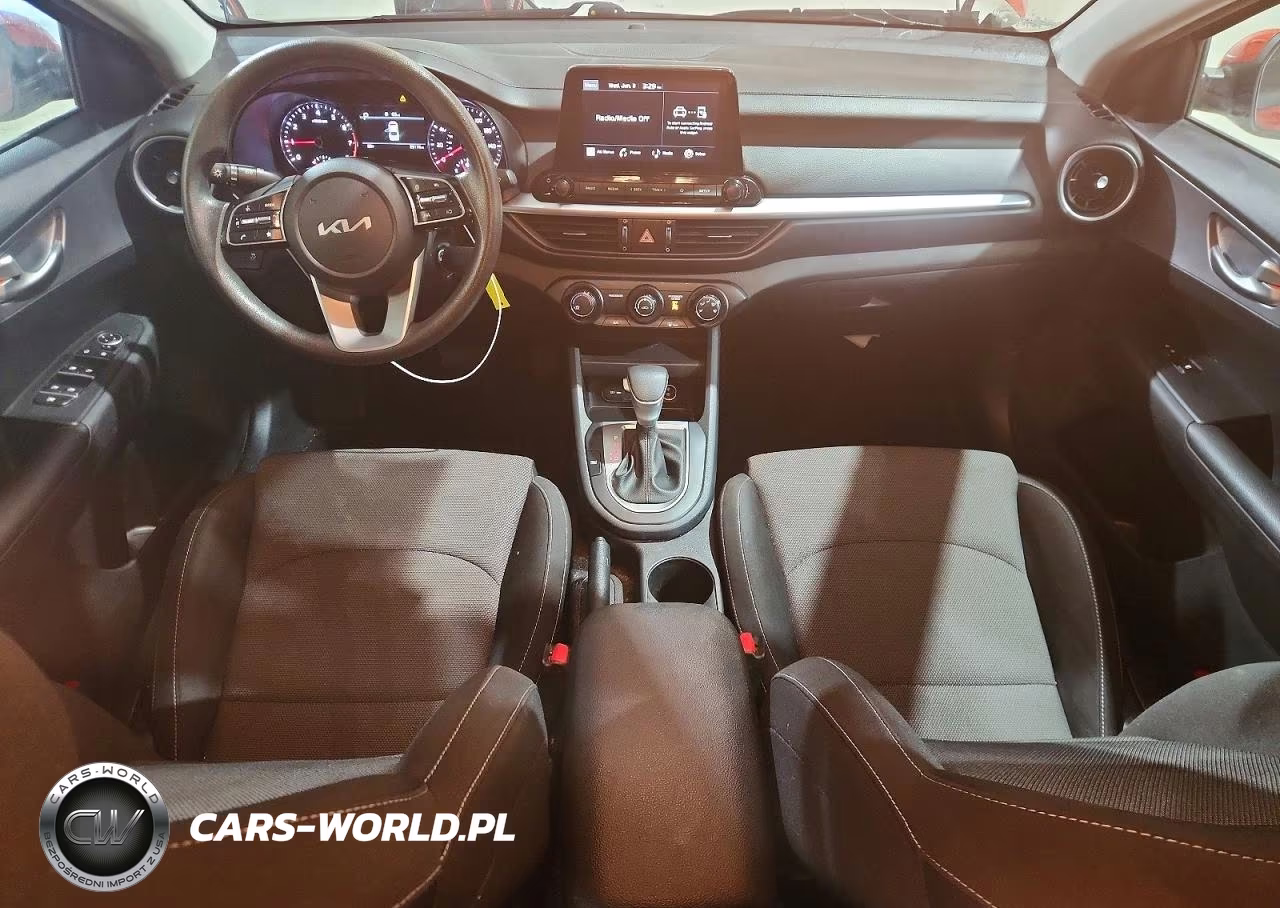 2022 Kia Forte Lxs VIN:3KPF24AD6NE495784 - 8