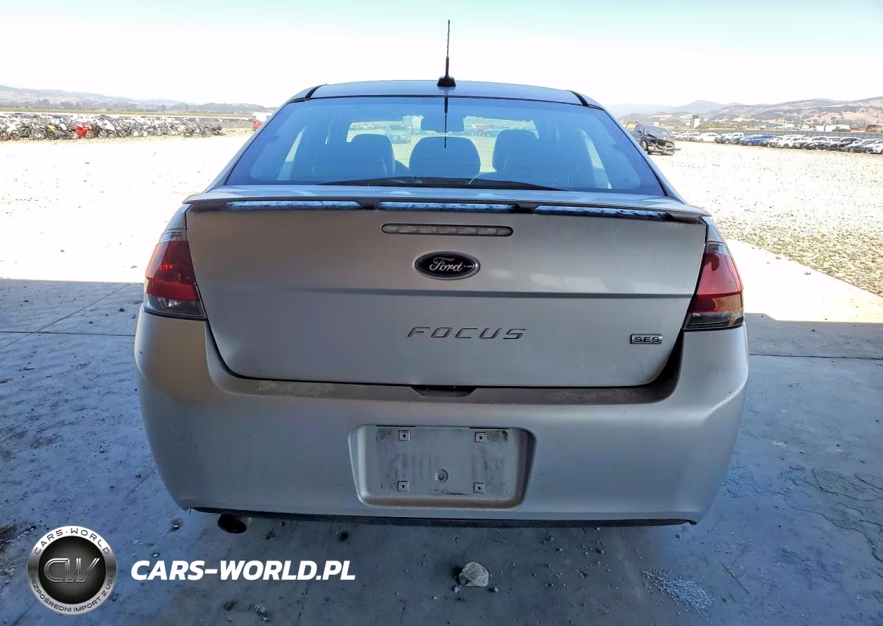 2010 Ford Focus Ses VIN:1FAHP3GN2AW281689 - 6