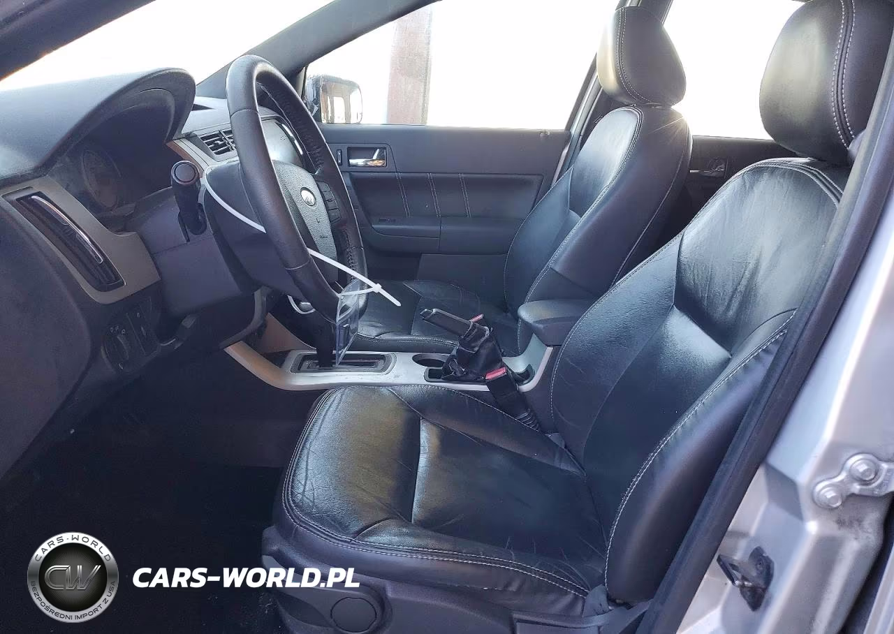 2010 Ford Focus Ses VIN:1FAHP3GN2AW281689 - 7