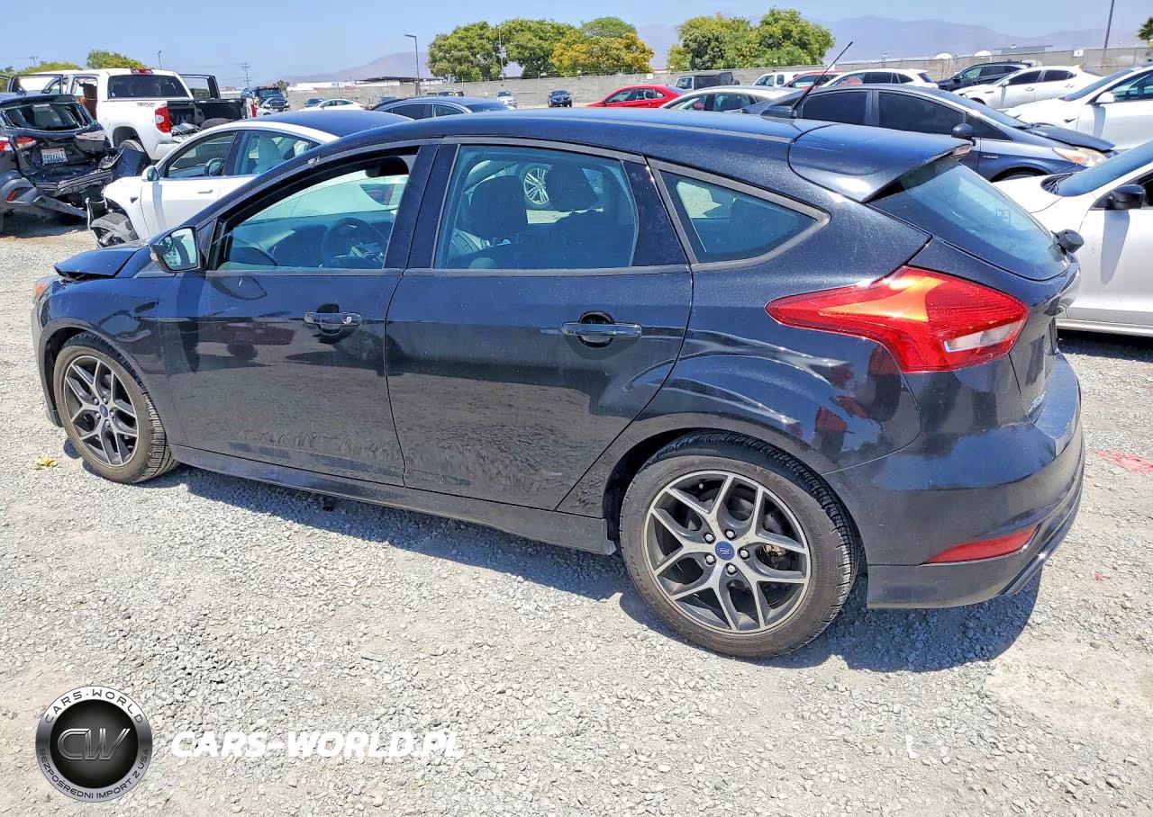 2015 Ford Focus Se VIN:1FADP3K29FL375248 - 2