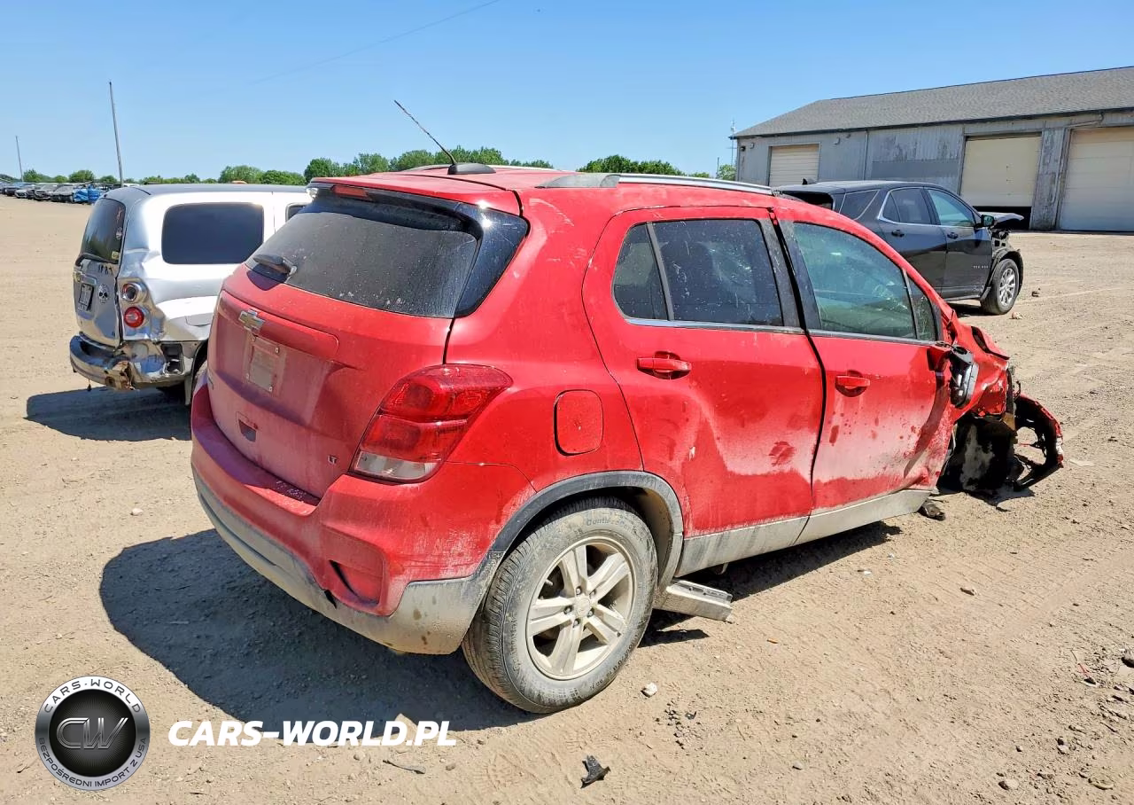2020 Chevrolet Trax 1Lt VIN:KL7CJLSB8LB336303 - 3