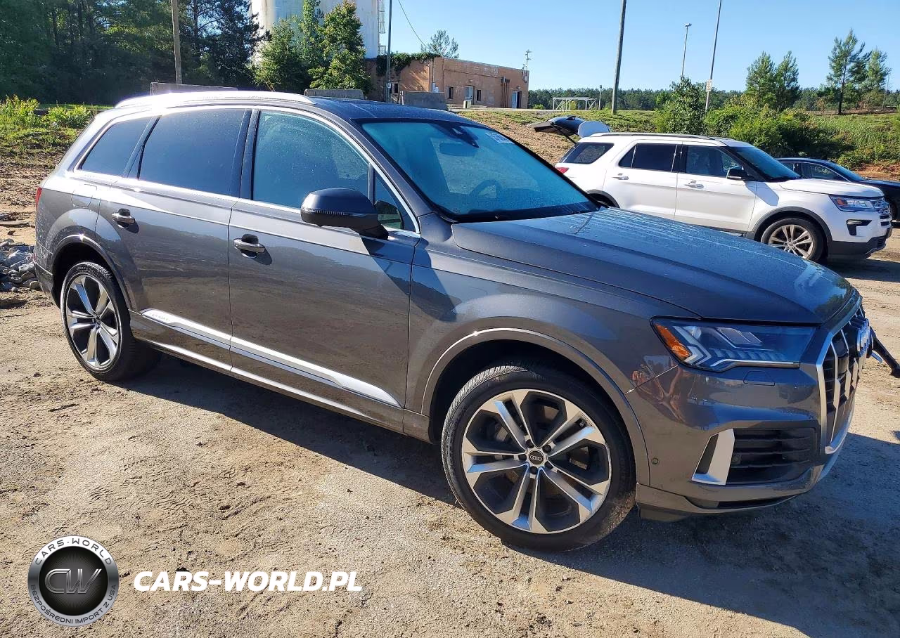 2023 Audi Q7 Premium Plus VIN:WA1LXBF73PD014867 - 4