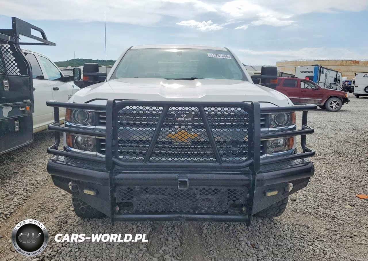 2015 Chevrolet Silverado K2500 Flatbed Truck VIN:1GC1KUE8XFF539333 - 5