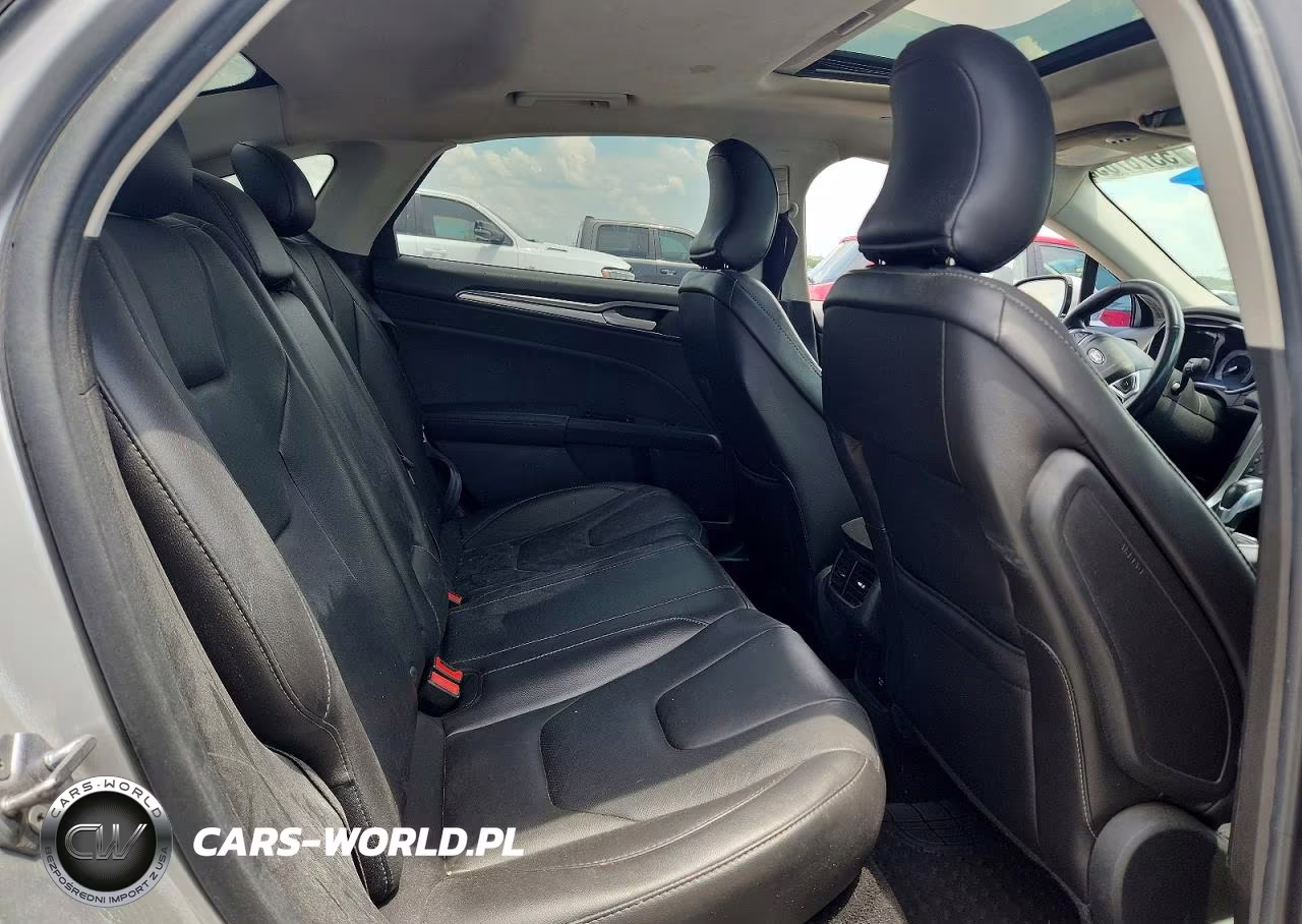 2016 Ford Fusion Titanium Phev VIN:3FA6P0SU8GR384566 - 10