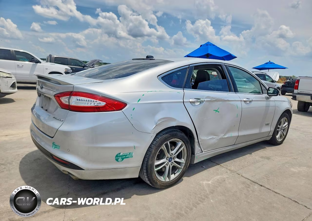 2016 Ford Fusion Titanium Phev VIN:3FA6P0SU8GR384566 - 3