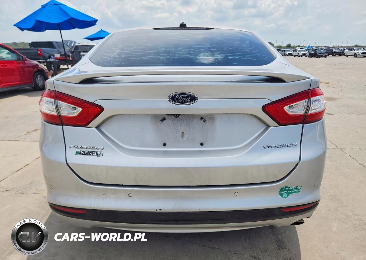 2016 Ford Fusion Titanium Phev VIN:3FA6P0SU8GR384566 - 6