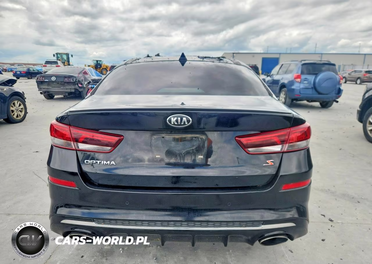 2019 Kia Optima S VIN:5XXGT4L32KG374467 - 6