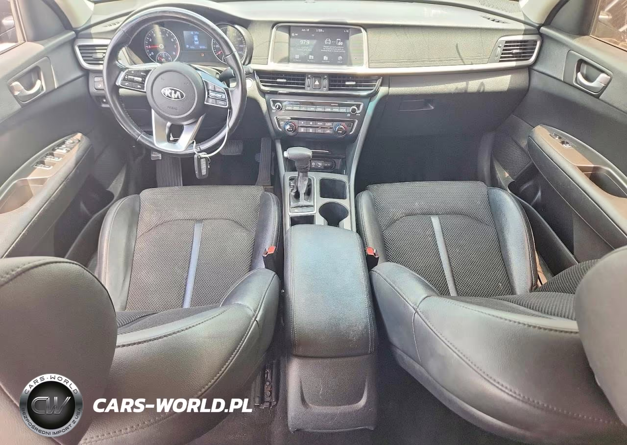 2019 Kia Optima S VIN:5XXGT4L32KG374467 - 8