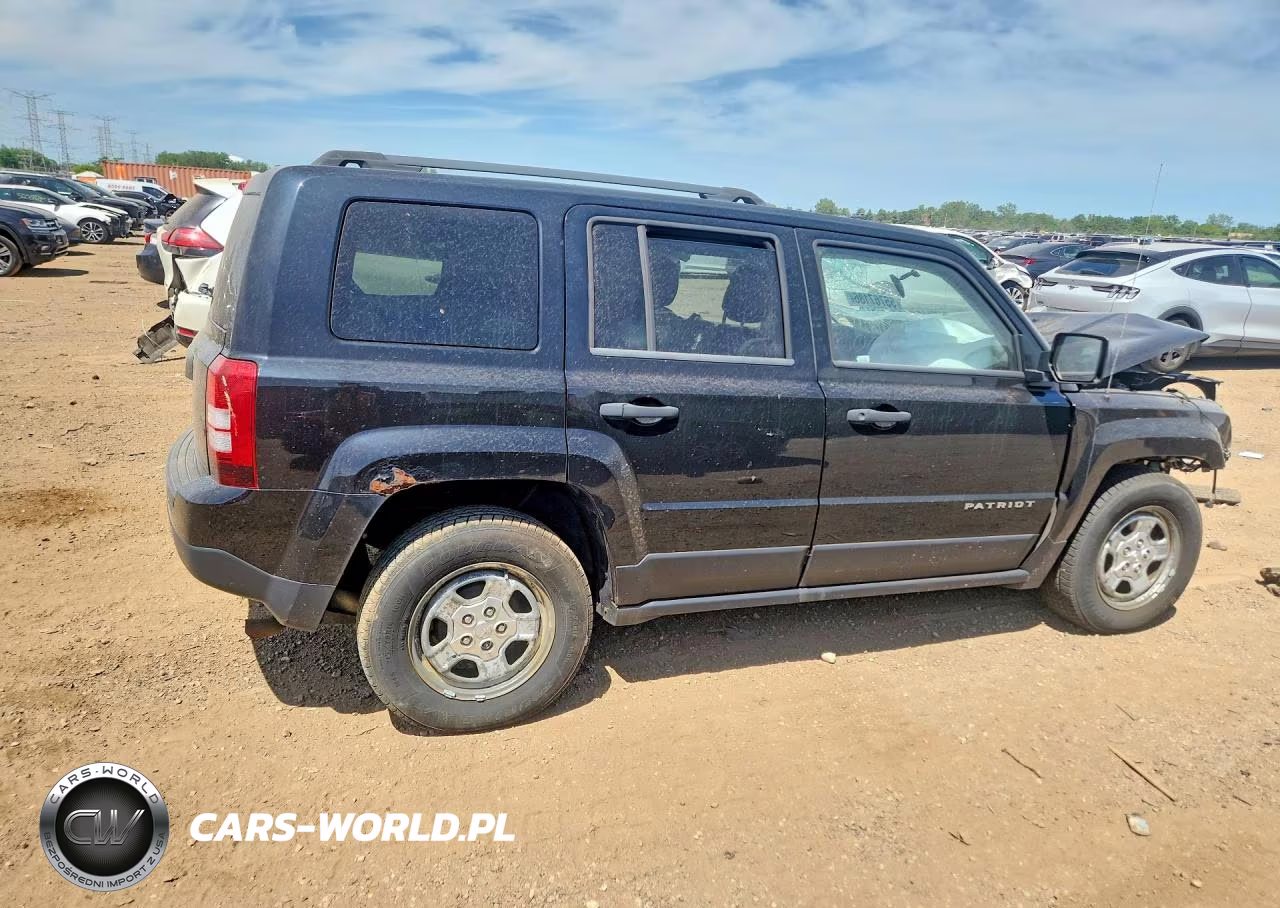 2014 Jeep Patriot Sport VIN:1C4NJPBAXED642713 - 3