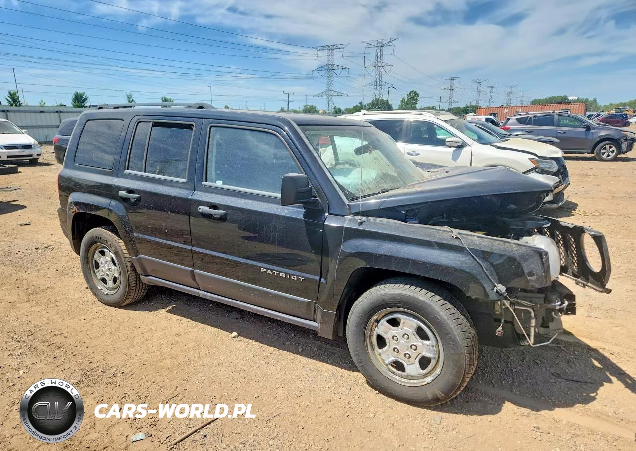 2014 Jeep Patriot Sport VIN:1C4NJPBAXED642713 - 4