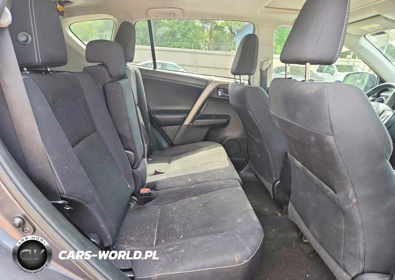 2018 Toyota Rav4 Xle VIN:2T3WFREV3JW409866 - 11