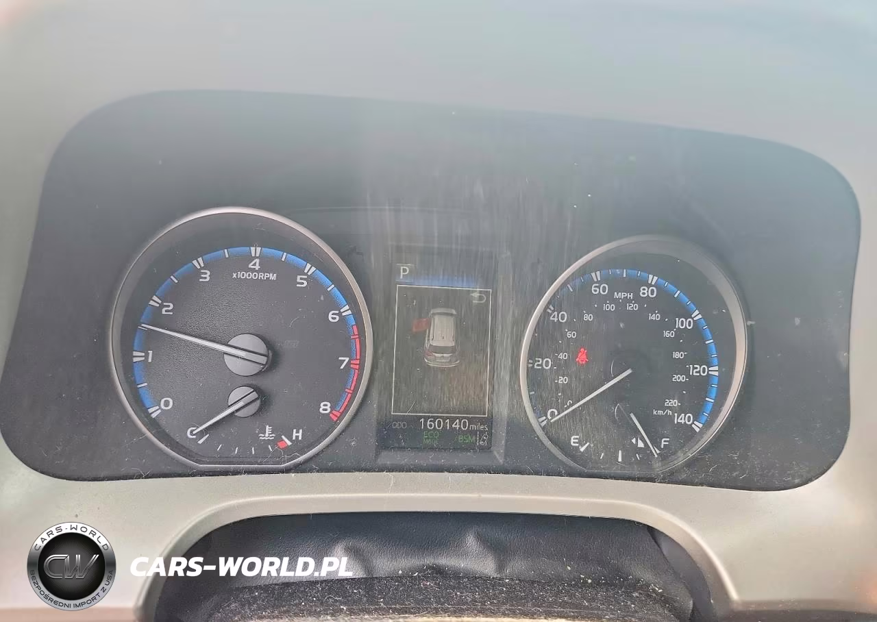 2018 Toyota Rav4 Xle VIN:2T3WFREV3JW409866 - 9