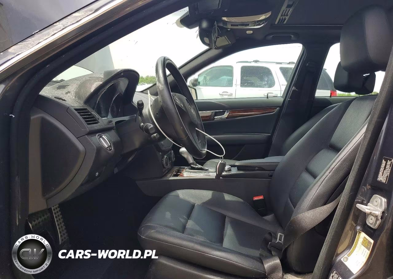2010 Mercedes-Benz C 300 VIN:WDDGF5EB9AR098355 - 7