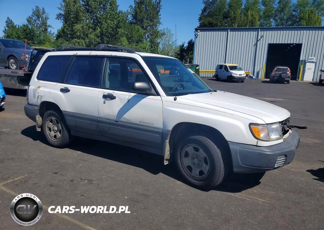 1999 Subaru Forester L VIN:JF1SF6355XH718548 - 4