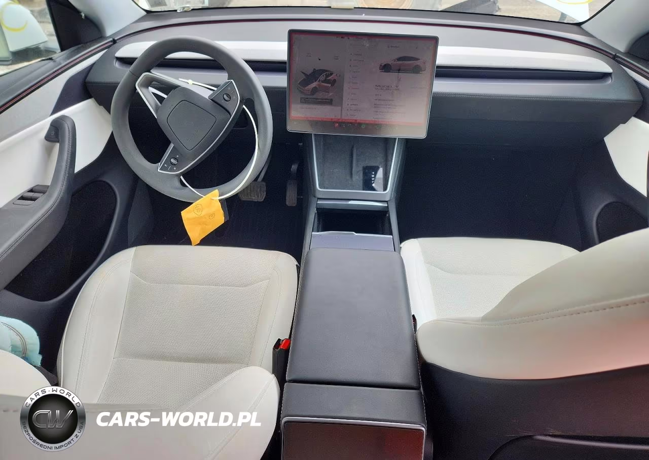 2026 Tesla Model Y VIN:7SAYGDEE0TF551113 - 8