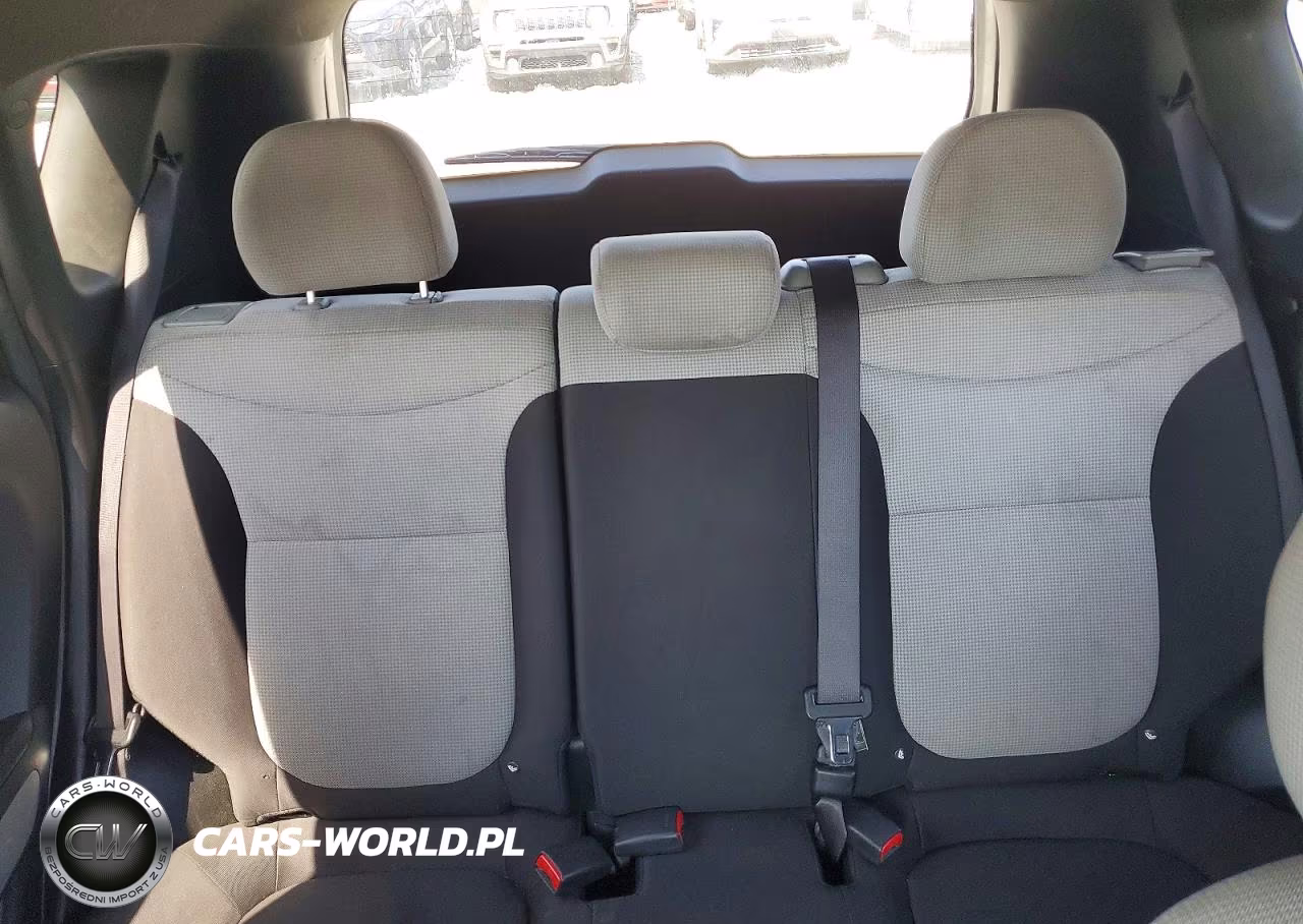 2016 Kia Soul Base VIN:KNDJN2A26G7403189 - 10