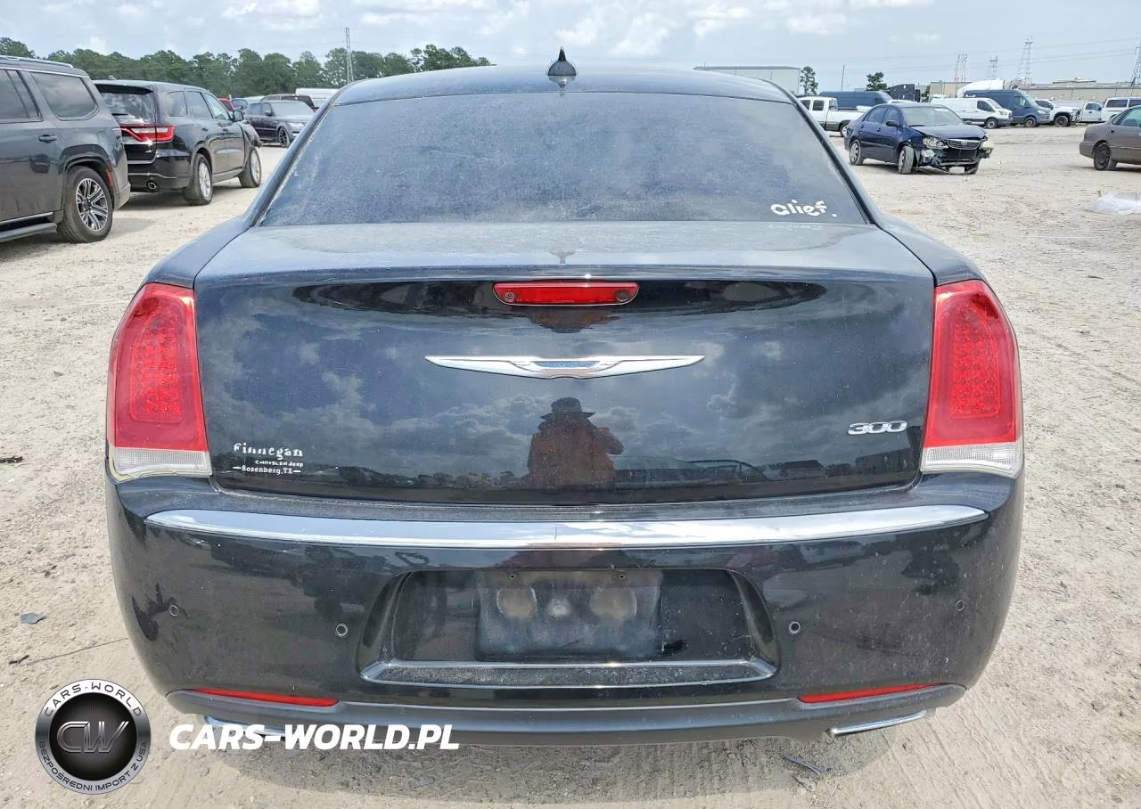 2016 Chrysler 300 Limited VIN:2C3CCAAG4GH207667 - 6