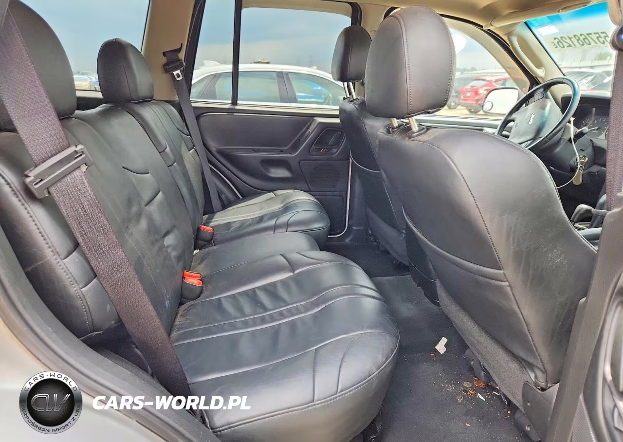 2003 Jeep Grand Cherokee Laredo VIN:1J4GW48N83C573648 - 10